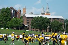 Barkey69's tweet image. Been having some great conversations with @CoachSmetanka @Coach_Shaad and the rest of the staff @SVC_Football extremely thankful for the love and opportunities from the staff at St.Vincent