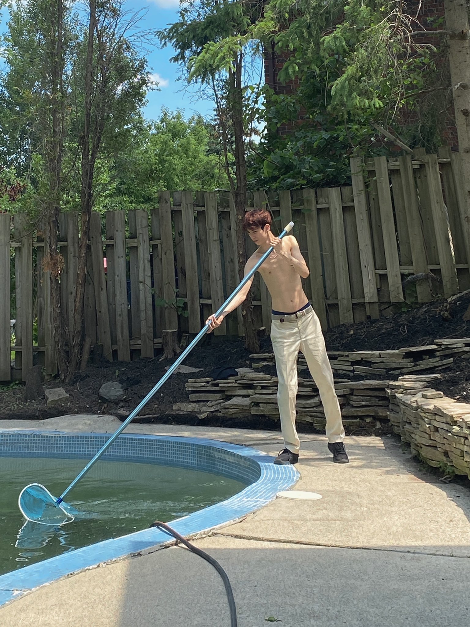 Dilf on Twitter: "I’ll be your pool boy :) https://t.co/xf3vAcf1eE