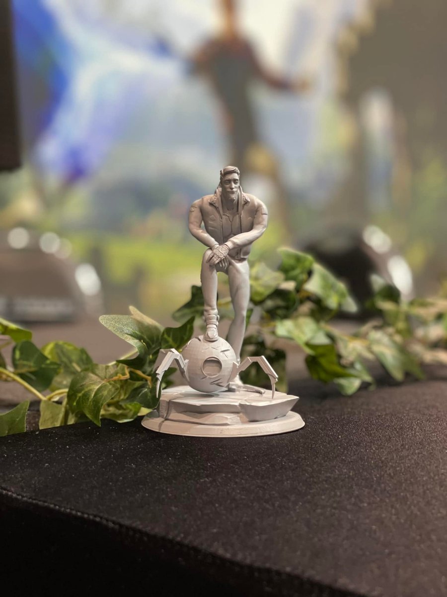 Favorite highlights from <a href="/GameAccessConf/">Game Access Conference</a> this year (1/5)

1) This amazing statue of Max/<a href="/Octopimp/">Octo</a> given to us by <a href="/strnadik/">Strnadik</a>