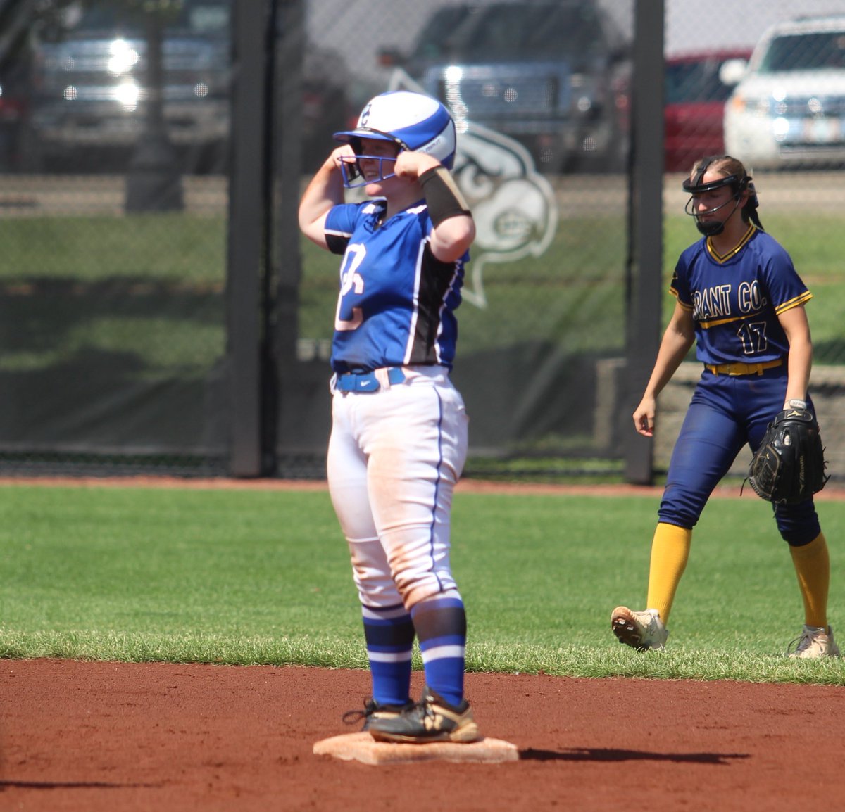 OldhamEraSports's tweet photo. Softball: Oldham County wins third region championship in four years

Kendall Gaddie sparked the offense with a two-run homer in the fourth inning, and the Lady Colonels rolled to an 8-1 win to advance to face Henderson County on Saturday at 6 p.m.

Story: https://t.co/uSJTHUXyre https://t.co/fq5SOytWk2