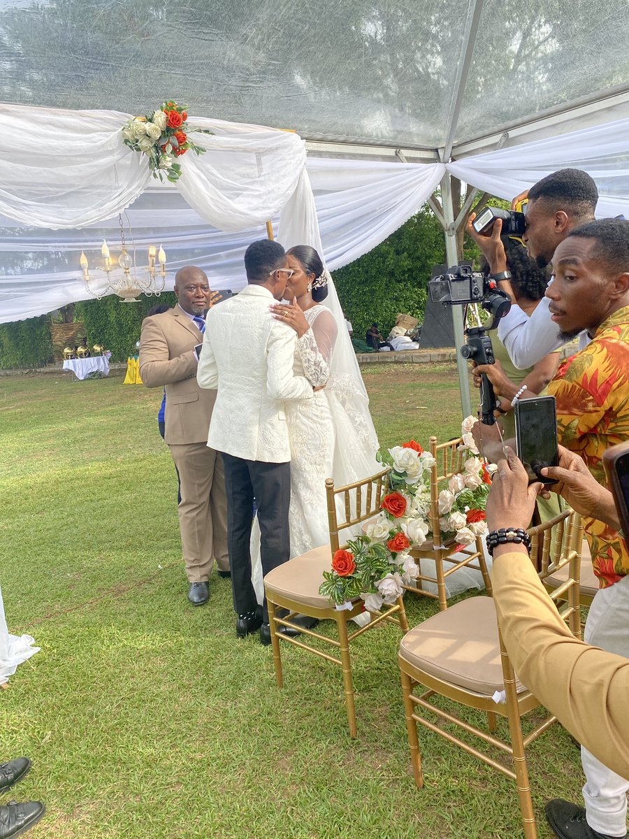 thismarthaaa's tweet image. May dump?

I got married 😅

@jhongidyon 🖤