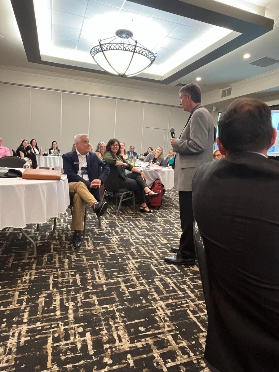 The event continues with @paulkearley <a href="/DaleCarnegie/">Dale Carnegie</a> Business Group, as he rounded out the learnings for Chambers to implement techniques to create a culture of growth, generate greater rapport to get in step' with members, enhancing leadership and board relations!
<a href="/AtlanticCofC/">Atlantic Chamber</a>