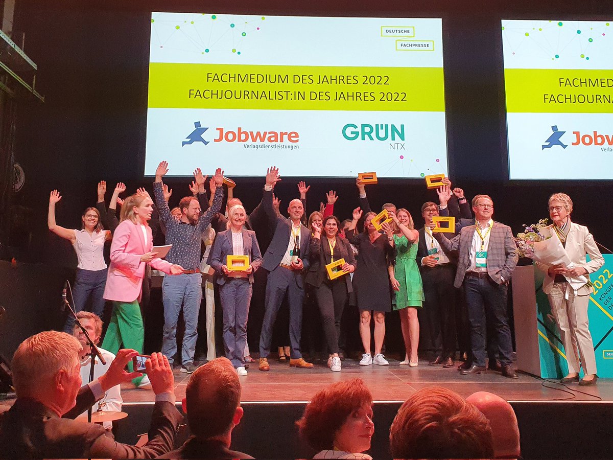 Wir gratulieren allen Fachjournalistinnen des Karl-Theodor-Vogel-Preises sowie allen Preisträgerinnen und Preisträgern des #Fachmedien-Awards herzlich zu ihren Auszeichnungen! Sehr verdient! 🥂🥳 #B2BMediaDays22 #Fachpresse #Fachjournalismus