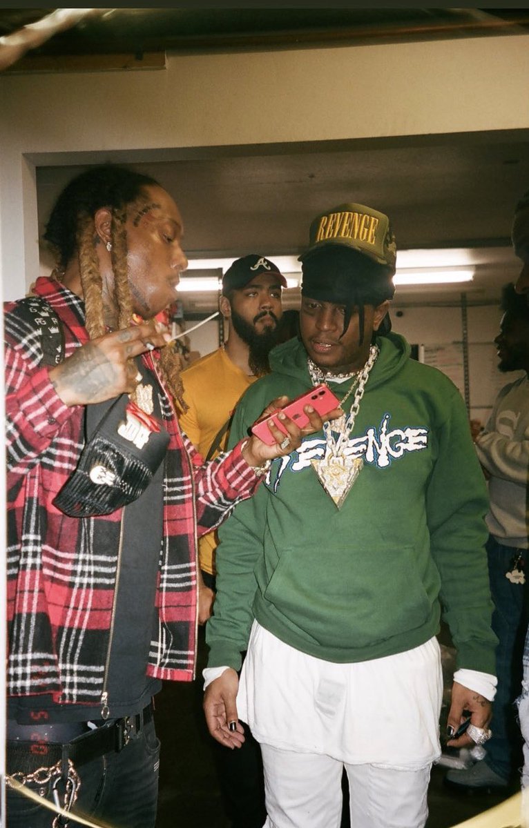 Chri$ K¡ng tweet media