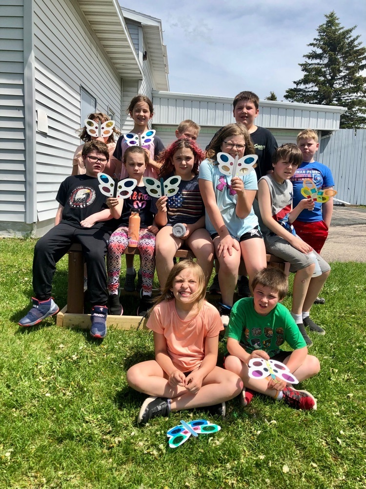 GACSchools's tweet photo. The third and fourth graders got to test out their butterfly sun catchers during art class today. https://t.co/S35AvNworZ