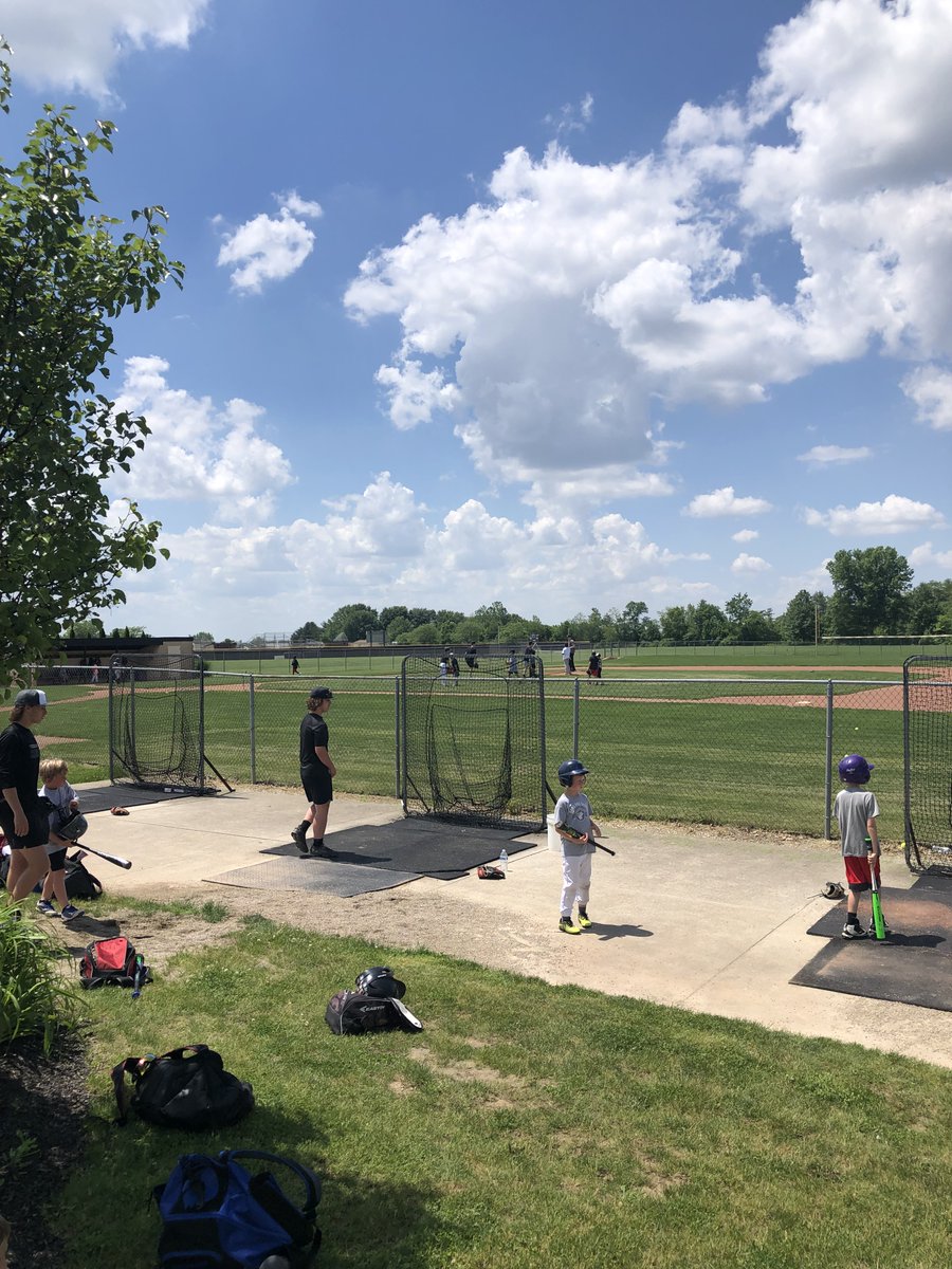PickNorth's tweet photo. Great Day #1 of Camp of Champs - Outstanding job by all our 75+ campers &amp; our high school players. Go Panthers!! #plsd #PNAthletics https://t.co/WC2h8KuwVo