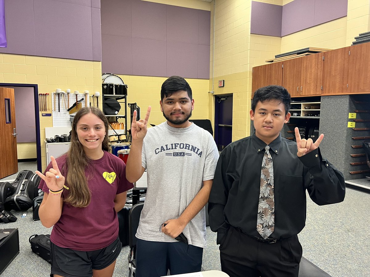 Morton Ranch Junior High Bands (@mrjhband) on Twitter photo A HUGE thank you to these volunteers from <a href="/MRHSMavericks/">Morton Ranch HS</a> and <a href="/mrhs_nhs/">Morton Ranch NHS</a> for helping us today! They were great and did a superb job. #MortonRanchStyle #WeWinAtTheRanch A HUGE thank you to these volunteers from <a href="/MRHSMavericks/">Morton Ranch HS</a> and <a href="/mrhs_nhs/">Morton Ranch NHS</a> for helping us today! They were great and did a superb job. #MortonRanchStyle #WeWinAtTheRanch