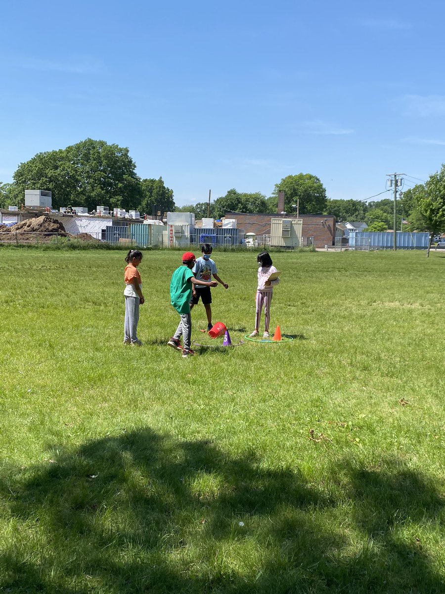 Mrs_LambertPE's tweet photo. Ss played a 9 hole, beanbag, round of golf today. Perfect activity to escape the sun, hangout in the shade &amp; learn some rules for the game of golf. #physed  #tossing #throwing #holeinone https://t.co/QuKzIZyCy1