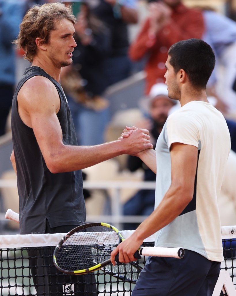 Time to learn and improve, we'll be back to try again next year! 👋🏻😀 Thank u everyone for your support at <a href="/rolandgarros/">Roland-Garros</a> and congrats to <a href="/AlexZverev/">Alexander Zverev</a>! 👏🏻 Good luck in the rest of the tournament! 😉