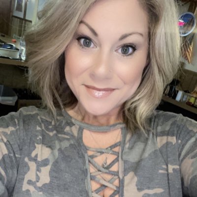 _Brooke78's tweet photo. #NewProfilePic https://t.co/WaF1BjHR2n