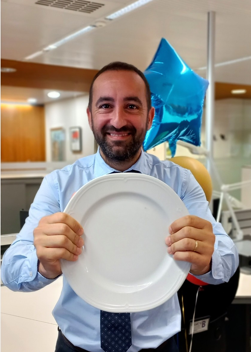 Soy <a href="/samurabadan/">Samuel Rabadán</a> y me uno a #NingunHogarSinAlimentos para que a ninguna familia le falte un plato en la mesa🍽
Haz tu donativo BIZUM al 38014
#caixabank #fundacionlacaixa <a href="/fesbal_org/">Federación Española de Bancos de Alimentos-FESBAL</a>