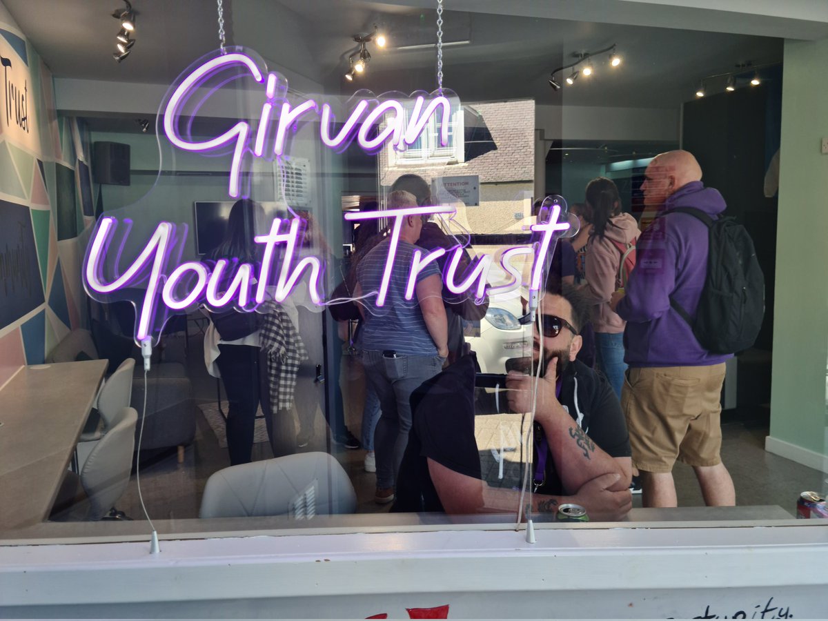 AlliDon80's tweet photo. Such a great day visiting 2 amazing projects @RoystonYouthAct @girvanyouthtrst seeing & hearing first hand the amazing work they do for their young people. Roll on #slipandslidesummers #musicontheprom. Keep up the good work guys https://t.co/xkaYRkx9A7