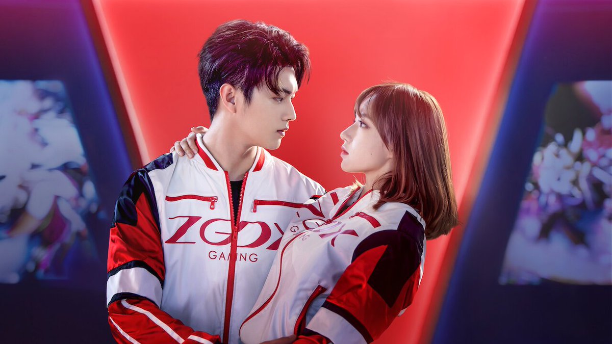 RakkunX's tweet photo. Ayer me puse a ver una novela china llamada "Esa sonrisa tuya" porque me gustan las series de romance y terminé aprendiendo a como jugar LOL https://t.co/2rLIrPjrES