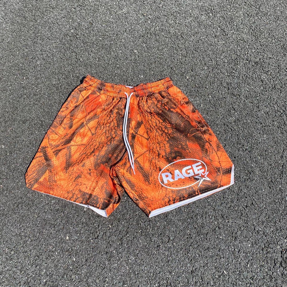 RageWorld7_'s tweet photo. Now available - link in bio ! 

shorts- $50 usd
hat- $30 usd 

*all orders shipped 1-4 days after purchase! https://t.co/oaPMr64I5D