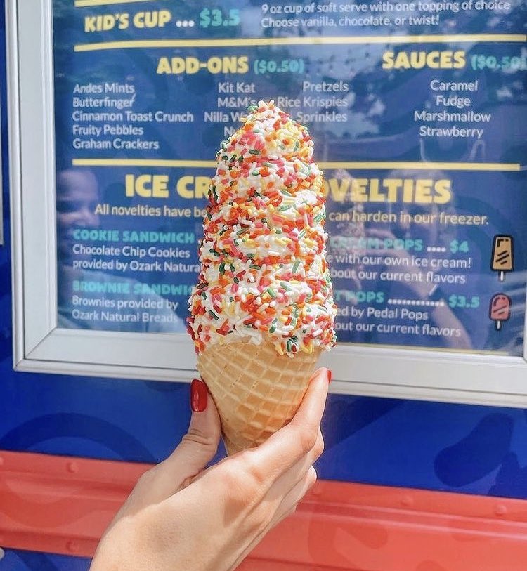 Start your week right with the perfect sprinkle cone! Come see us today! We’re open from 3-10! 🌞 🌈