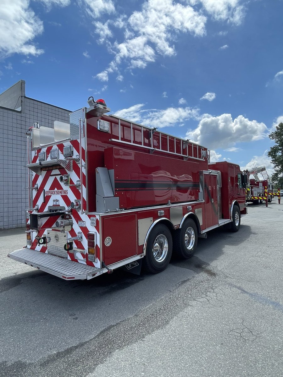 danwood1562's tweet image. @SaanichFire we are excited to soon be taking delivery of our new SpartanER FC94  Water Tender.
If you’re attending the BC Fire Expo @FCABCconference @BCFireChiefs 
Come take a look!
@SafetekProfire @Spartan_ER