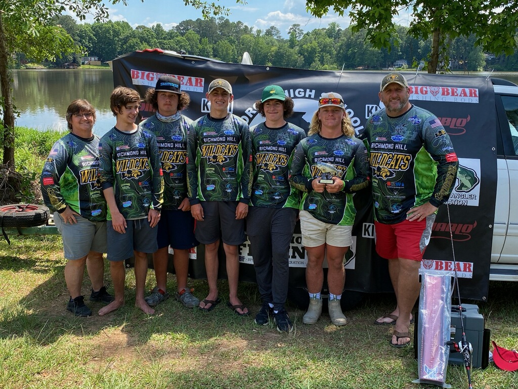 RHHS Bass Fishing Team tweet media