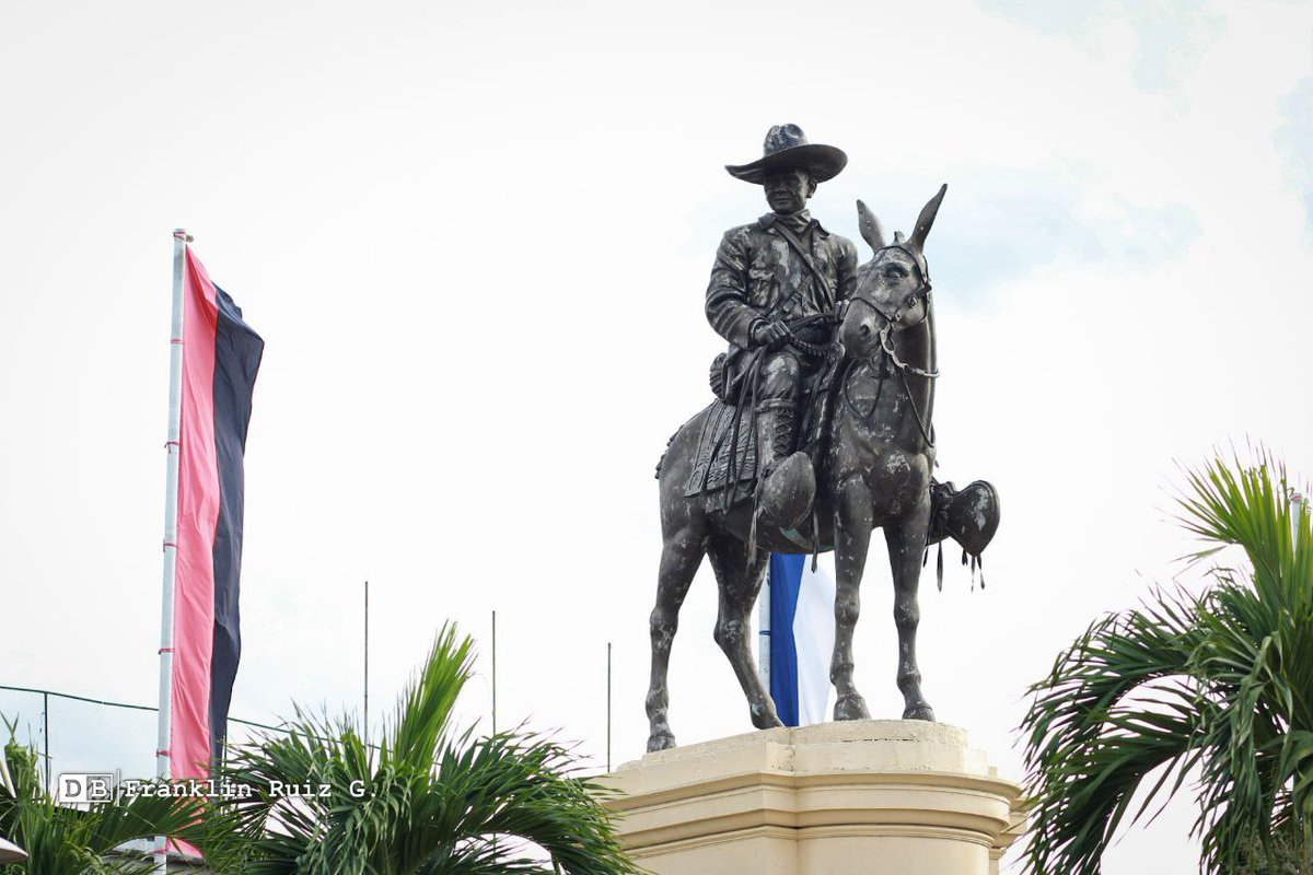 ZanatilloRev's tweet photo. A Nuestro general de mujeres y hombres libres General Augusto Calderón Sandino le decimos,  siempre defenderemos nuestra patria para seguir avanzando por estas rutas de prosperidad #4319FuerzaDeVictorias con dignidad y patriotismo @ObedSolorzano1 @EdcarMartinez https://t.co/dxhtM8csfF