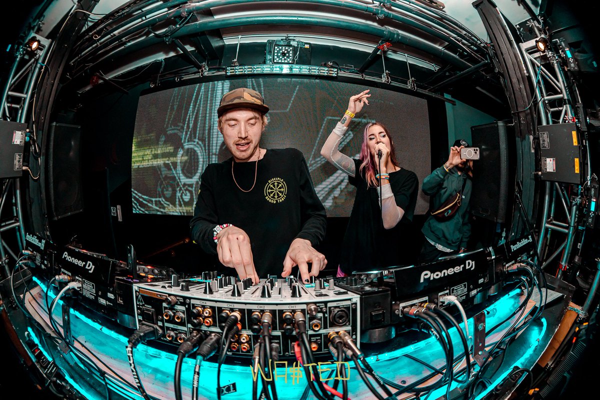 eliminatemusic's tweet photo. Thank you OC for an insane show this weekend that was so fun 🥵💥

📸: @frvnki3jay https://t.co/jd3vIMLrsv