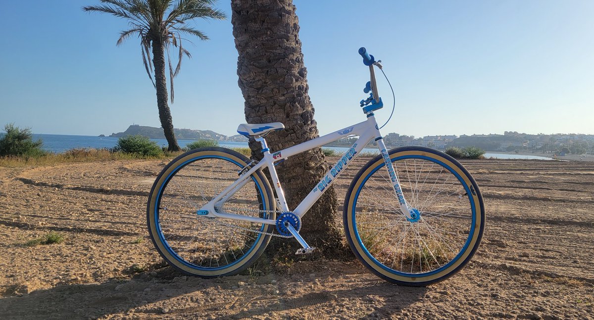 SpeedDemon170's tweet image. Nice evening for a ride at the port