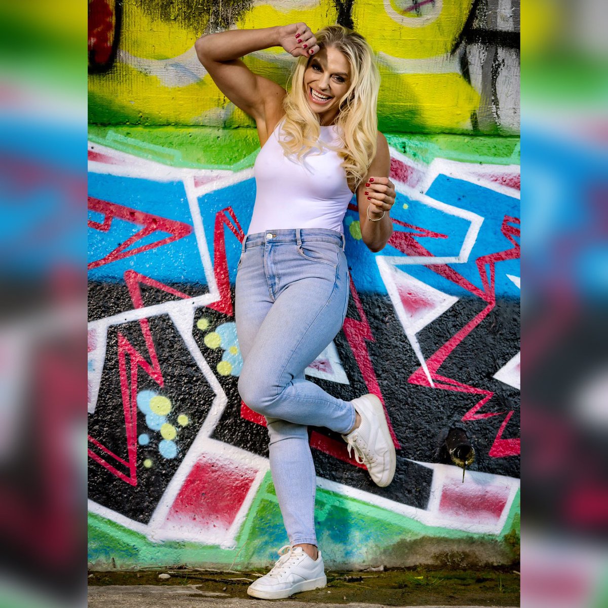 💕 Stop hating yourself for everything you aren’t and start loving yourself for everything you are💕 #positivequotes #PositiveVibes #positivemindset