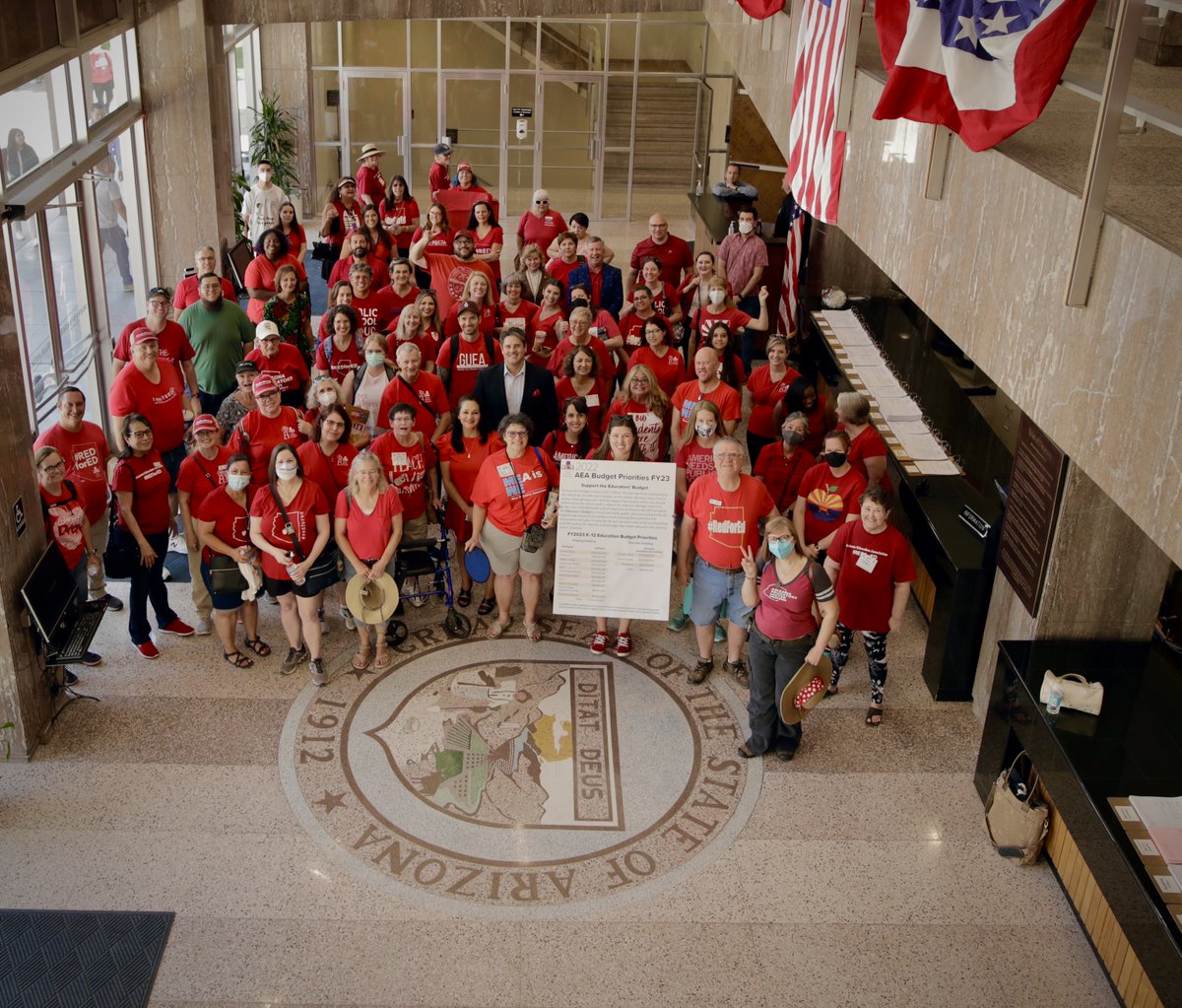 Our #TeachersUnion is strong!!! Teachers delivered their #Educationbudget to the #Governor today. I was there to capture this epic moment!! Thank you @ArizonaEA #Redfored #Arizona