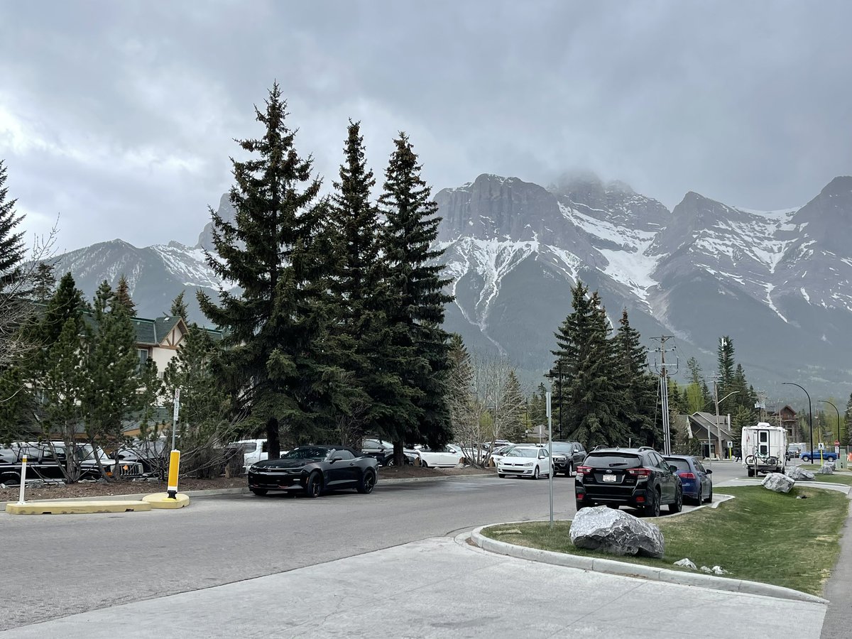 It’s the last day of #mentalhealthawareness month. Take a few moments to breathe and take in the good things around you and in your life. Practice gratitude to help support your mental health. #mindfulness