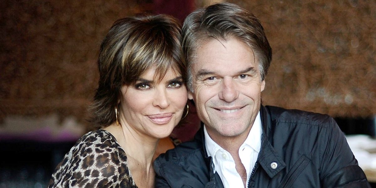 IDCheaters's tweet image. RHOBH: Lisa Rinna Accused Of Lying About Marriage &amp;amp; Finances - Screen Rant screenrant.com/real-housewive…