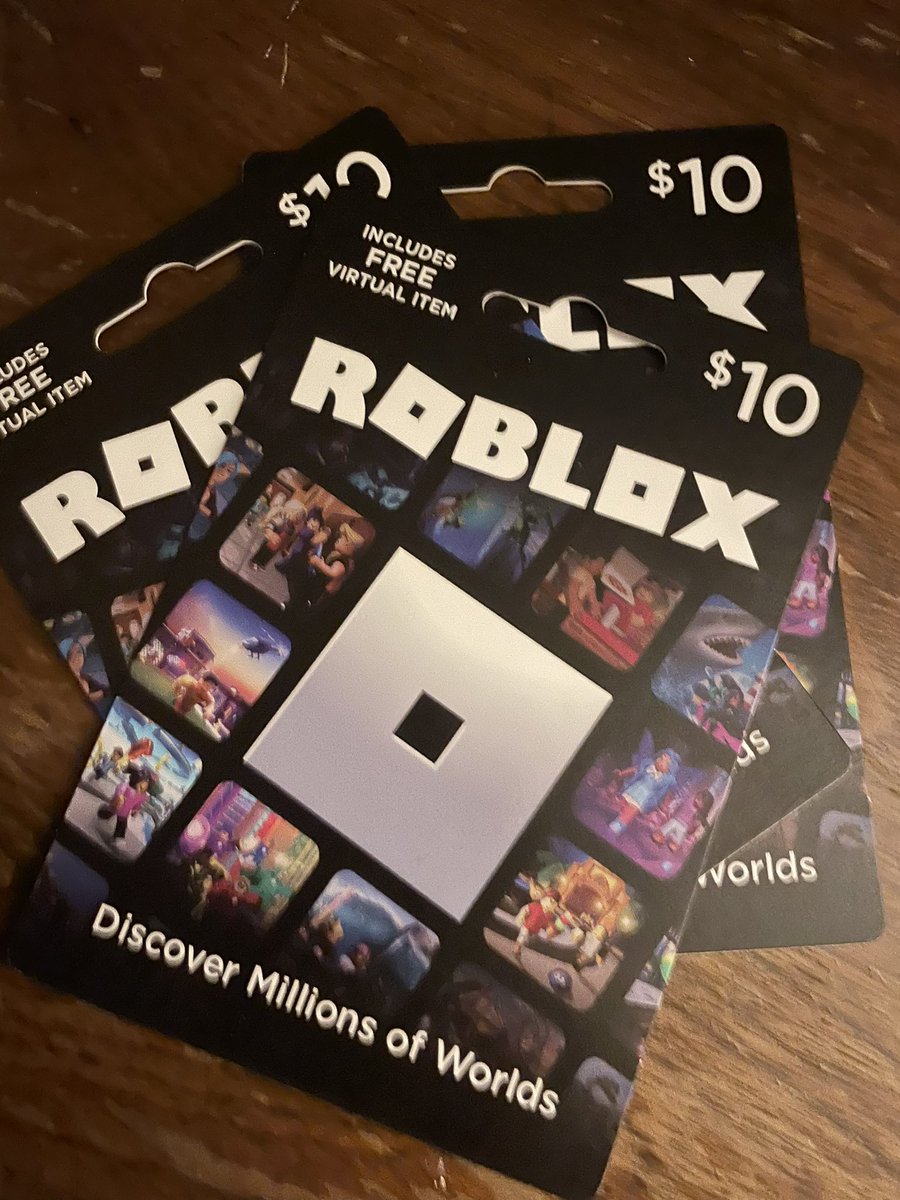 _haz3mn_'s tweet photo. Who want one? Picking random winner  
Follow ✔ ✅ 
Like❤ 
Share 🔀
#follow #Roblox #robux #like #Share https://t.co/Dpl2qMwL28