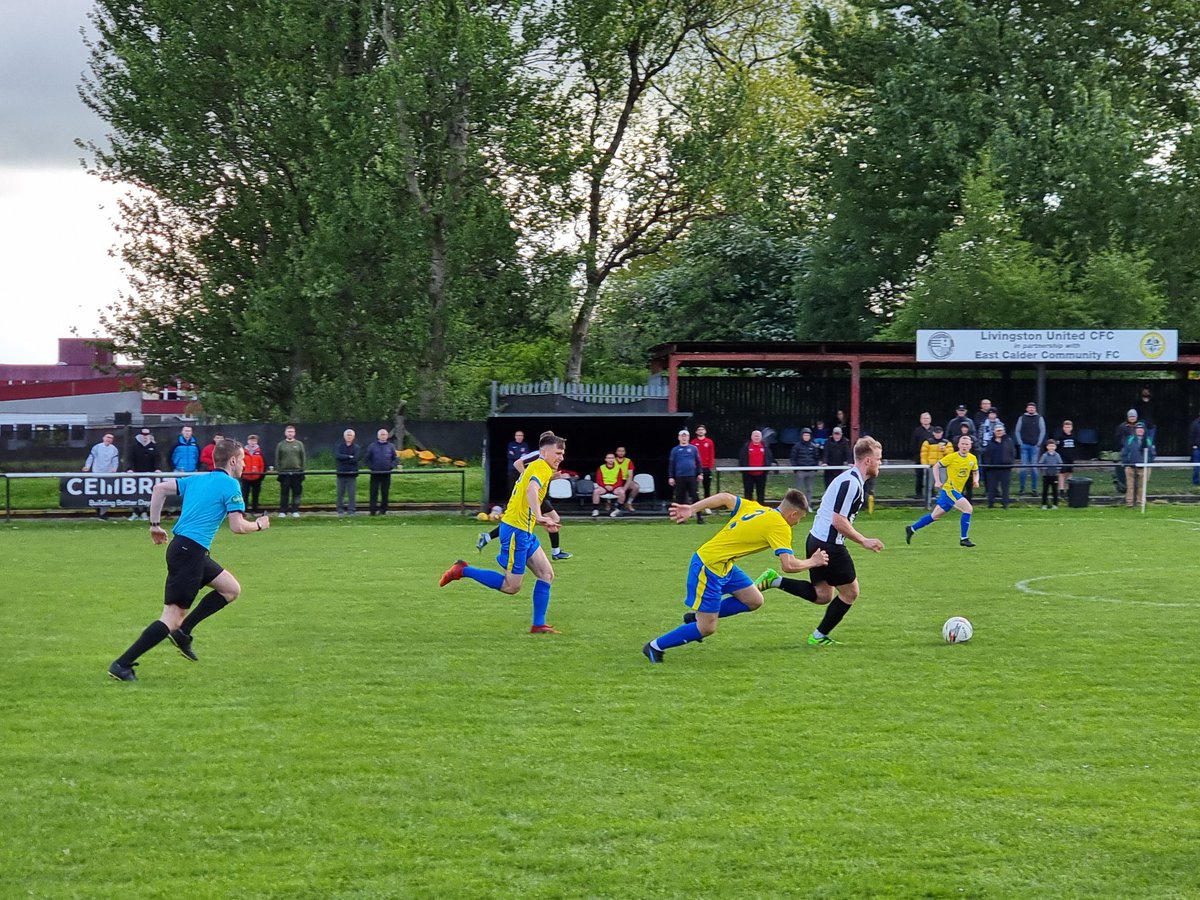 davidstoker_lfc's tweet photo. Game 1️⃣5️⃣0️⃣: Livingston United 3-3(3-0p) Dunipace. Titanic contest. Livi took the game to extra time with a 90th minute equaliser, scored, conceded a penalty but saved it, then conceded in 118 minutes. Dunipace then missed all their shootout kicks.
#davesfootballtravels ⚽️ https://t.co/atuoDIqVTF