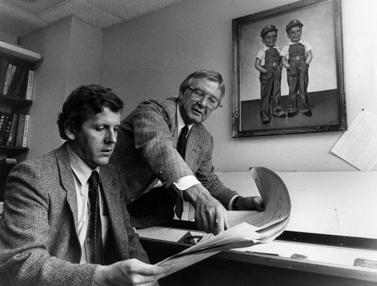 This is Tom Kelly's official last week as President before he retires! Read more: proremodeler.com/tom-kelly-reti… 

Tom took over for his Father, Neil Kelly, in 1979 (photo below taken in 1983), and has had a very successful 43 years at the helm. Congratulations, Tom! #HappyRetirement