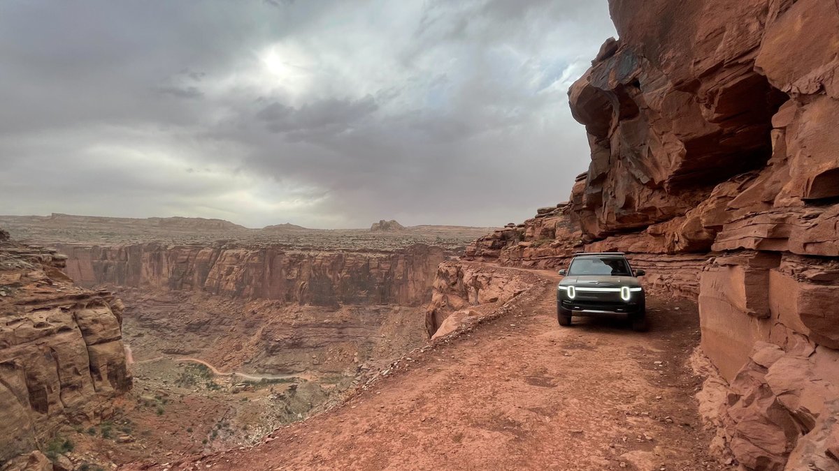 Rivian's tweet photo. More than enough horses (835 of them, to be exact) to power any kind of adventure. 🐎⚡️ https://t.co/bDzpHxRwN3