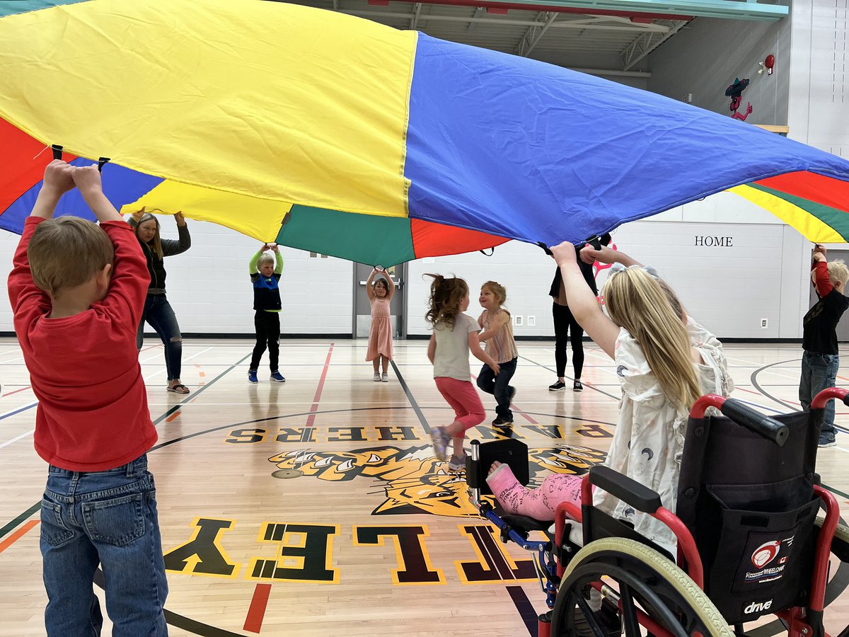 Christy Lawrence tweet media