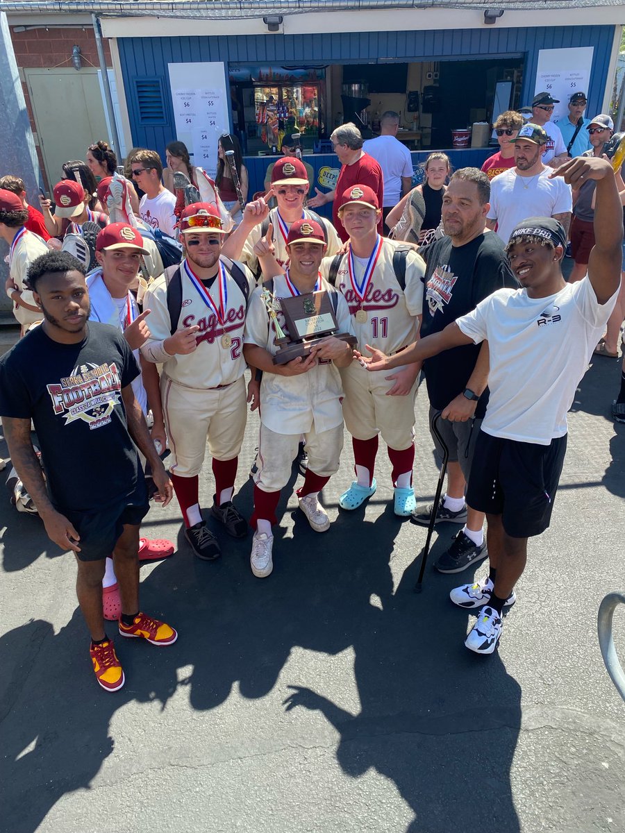 CoachRegus's tweet photo. Congrats to SERRA CATHOLIC BASEBALL TEAM WPIAL CHAMPS WHAT A YEAR FOR SERRA SPORTS https://t.co/SpVqeO3jqm