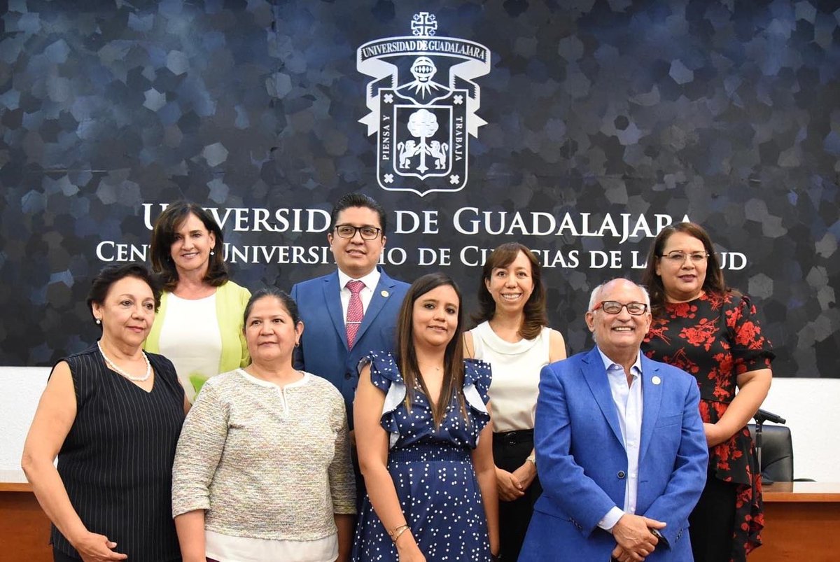 OficialCUCS's tweet photo. El día de hoy, 31 de mayo de 2022, 🏛se presentó y tomaron protesta las Directoras y al Director de División del Centro Universitario de Ciencias de la Salud, 👩‍⚕️👨‍⚕️ así como las y los Jefes de Departamento. 

Más información 👉https://t.co/IorseZ2o5I https://t.co/HcvItOvfsE