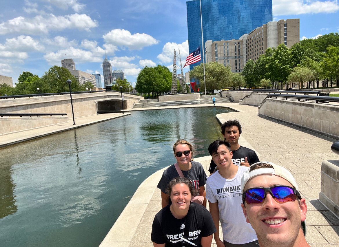 HorizonLeague's tweet photo. Our #HLSAAC meeting is underway as our student-athletes started the afternoon off with a scavenger hunt around Indy! https://t.co/jeuYbgpzzC