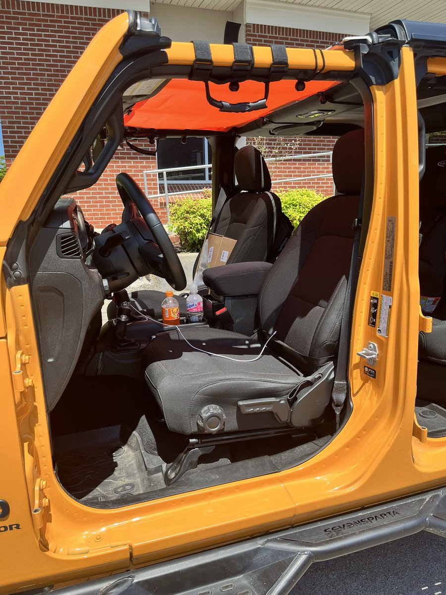 <a href="/aliensunshade/">Alien Sunshade</a>