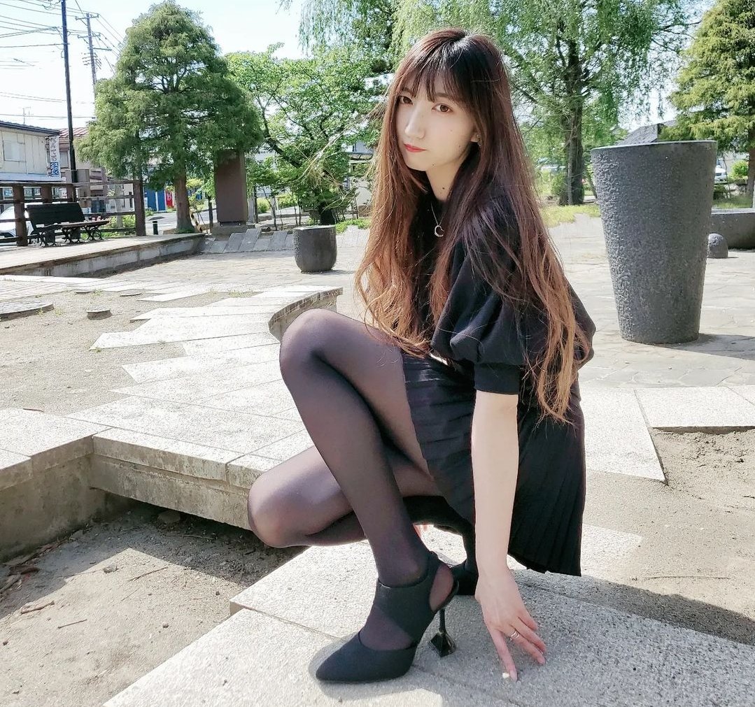 ストッキングフェチ  / X