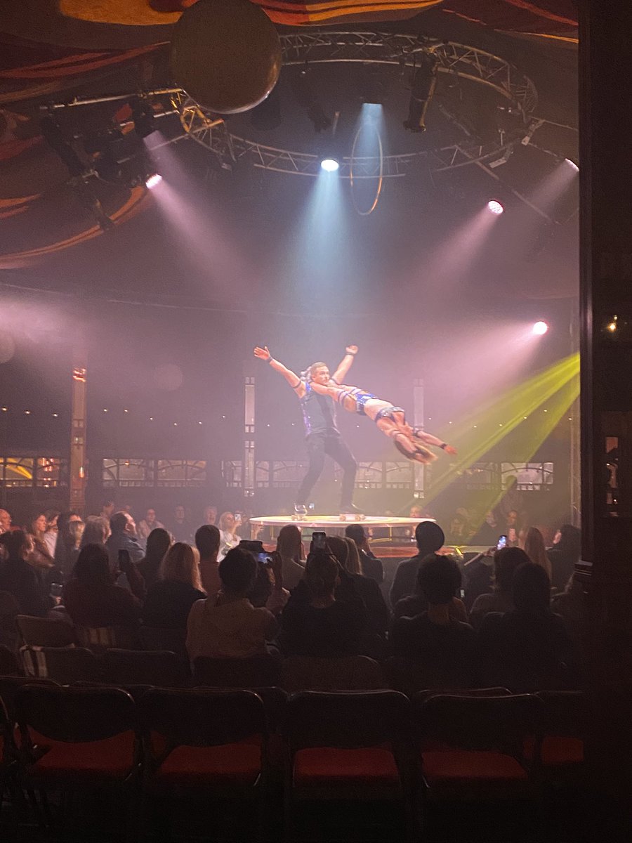 SaundersCait's tweet photo. What a night @lacliquetheshow Sassy, saucy and a whole lot of swinging! https://t.co/UQZbEwZXq7