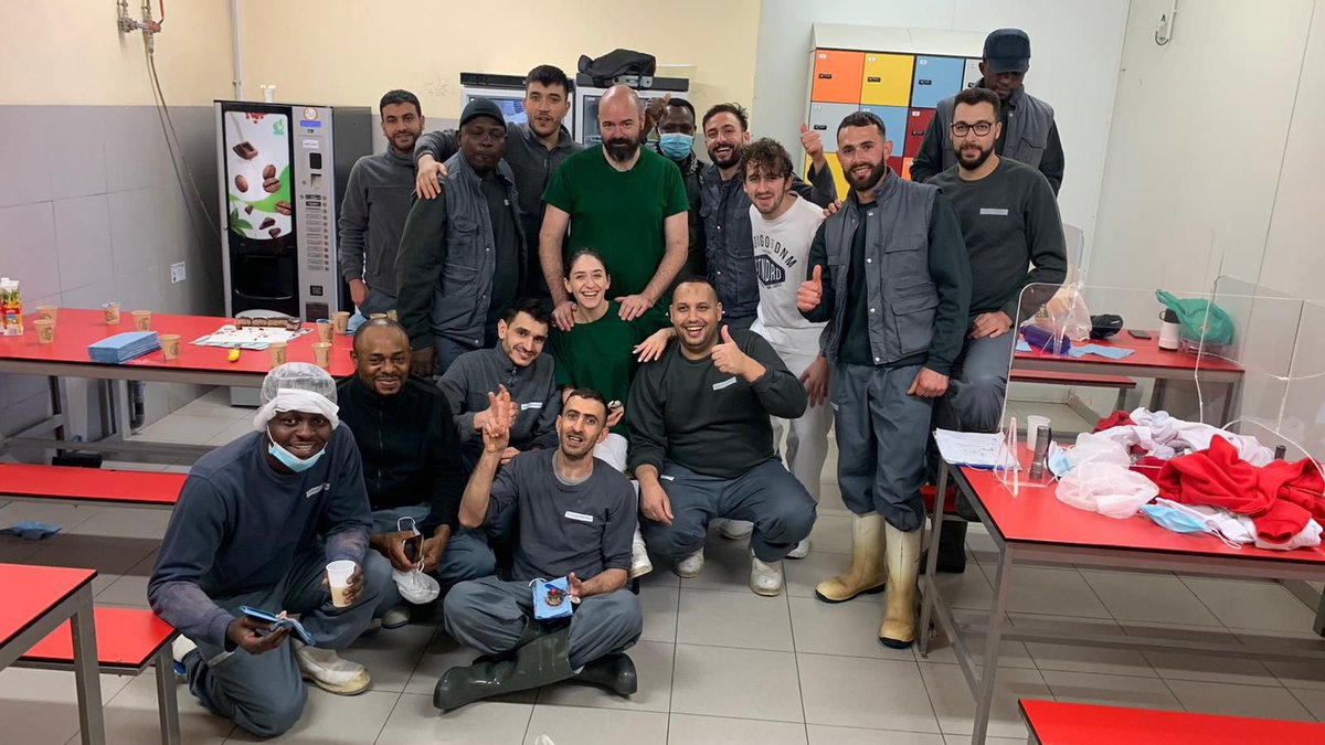AndreaM72's tweet photo. Gracias mis niños y sobre todo gracias a mi súper mega compañero de faena que me ha tendido siempre una mano cuando más lo necesitaba . Os quiero siempre pq siempre seremos un gran equipo❤️
Las fotos hablan por si solas… https://t.co/DMlMdcosTz
