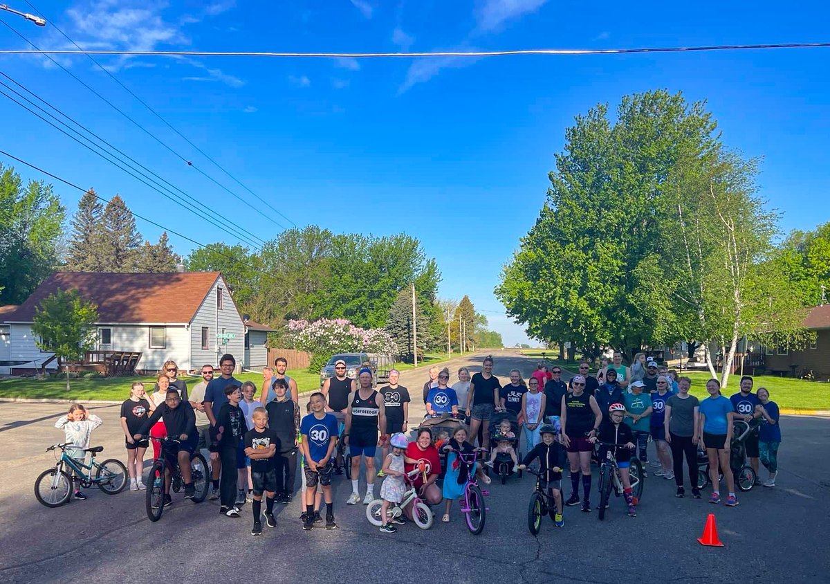 30forFreedomRun's tweet photo. FULDA CHAPTER showed up and showed out on Saturday!

We celebrate what God is doing in every part of our state so others can be FREE!
#30forFreedom #RunRaiseRescueRestore https://t.co/tWQ91uVReN