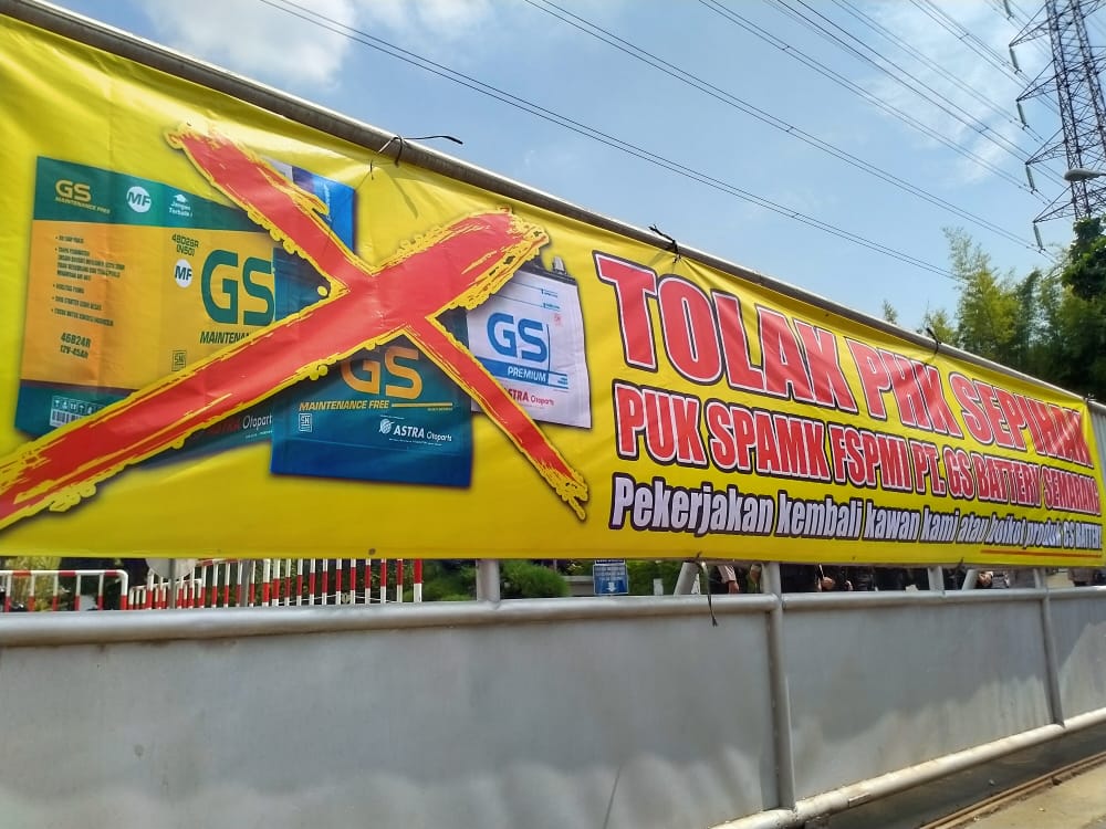 Blak Blakan, Dugaan Union Busting di GS BATTERY Semarang <a href="/Aki_GS_Astra/">GS Astra</a> <a href="/KemnakerRI/">Kementerian Ketenagakerjaan RI</a> <a href="/idafauziyah/">Ida Fauziyah</a> dlvr.it/SRP7wh