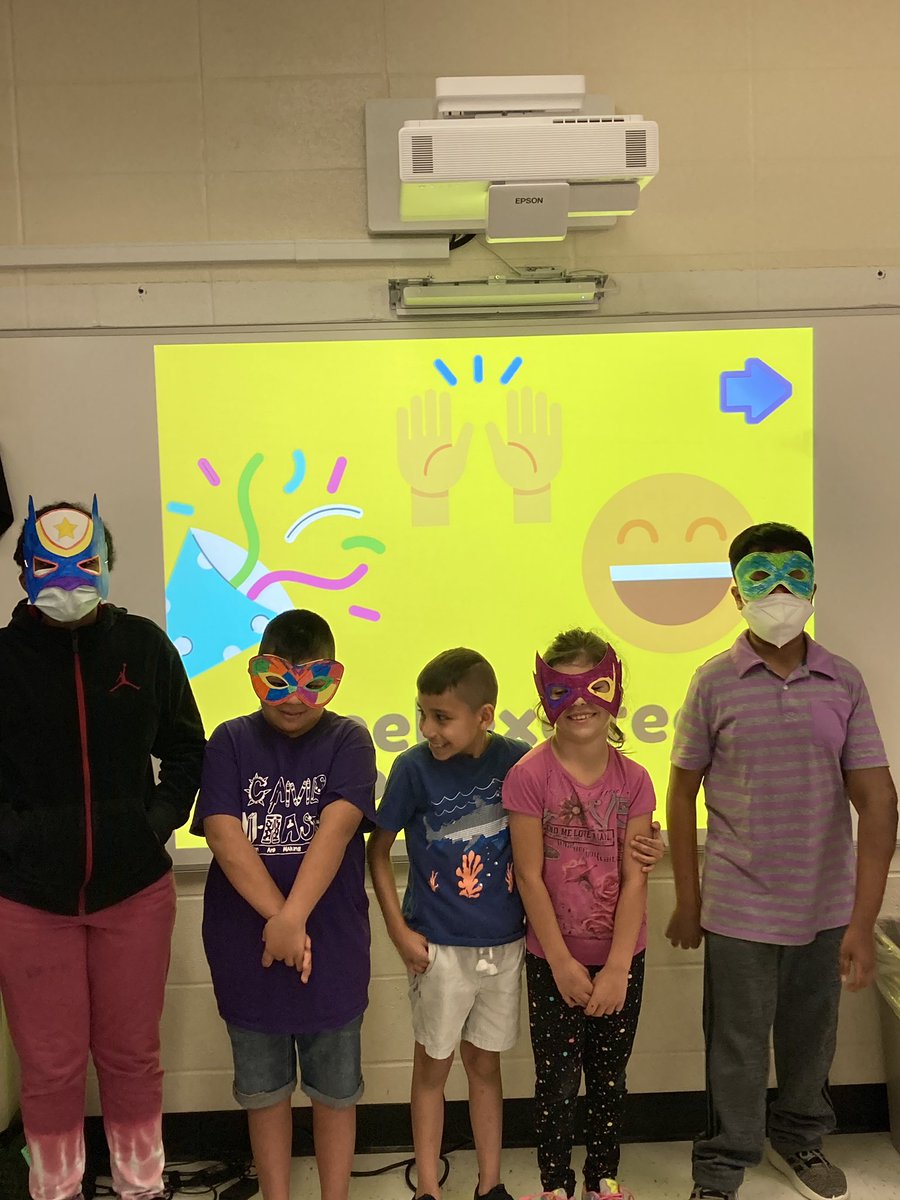 Christinia Hirsch tweet media