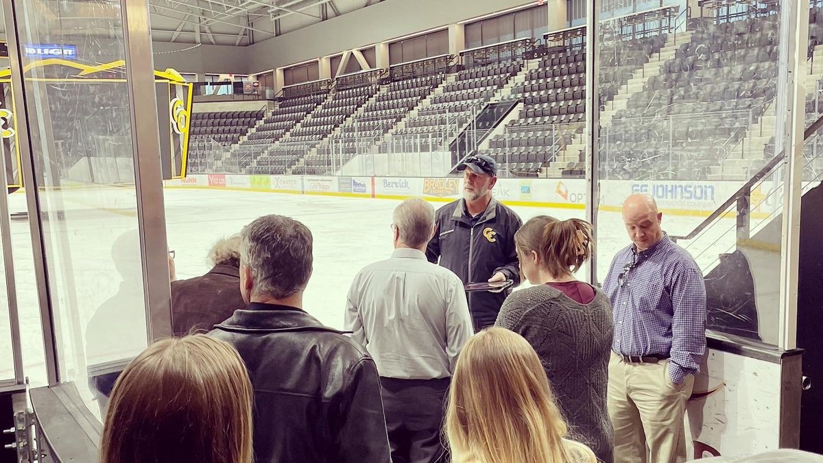 We continue to take this show on the road! Last week, we gathered with members in the south for an exclusive tour of the Ed Robson Arena in Colorado Springs followed by a member social as we focus on reconnecting this year.