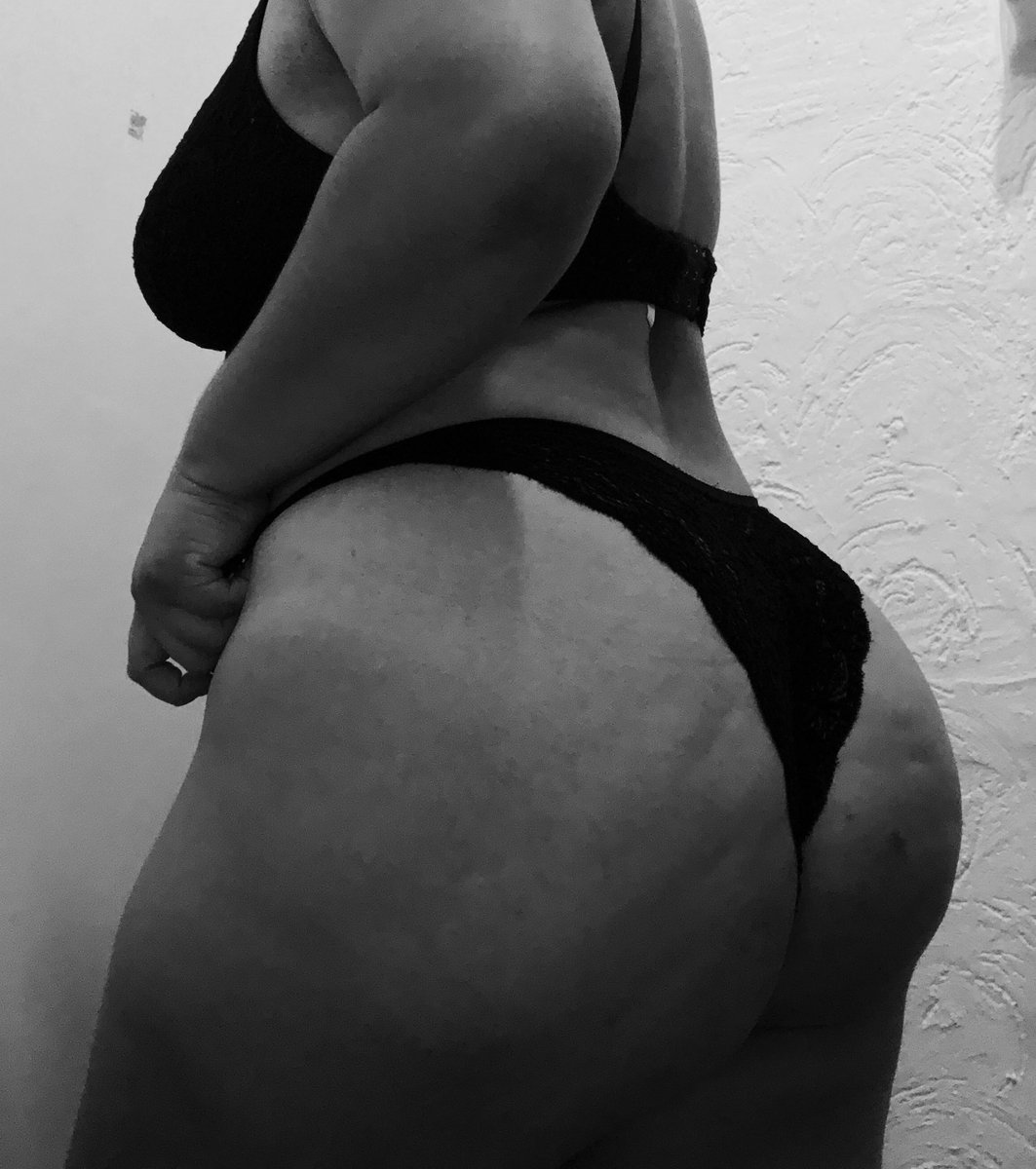 LandySusette's tweet photo. Hi guys!, how are you today?🔥

https://t.co/2qwjmC9vVq

#tipsforme #pics #sensualphoto #onlyfansbabe #onlyfanspromo https://t.co/Xm1NBlYIbj