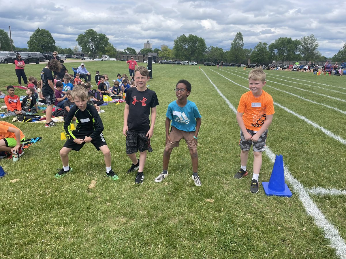 Sweeney Phy. Ed. tweet media