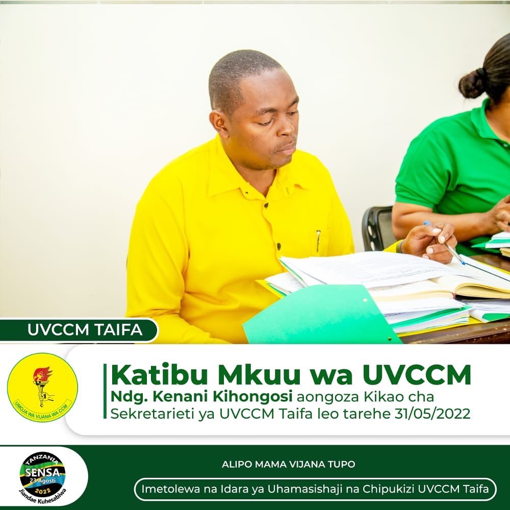uvccm_tz's tweet photo. UVCCM TAIFA
MEI 31, 2022

Katibu Mkuu UVCCM Ndugu. KENANI KIHONGOSI aongoza kikao cha Sekretarieti kilichoketi leo Ofisi za Makao Makuu ya Umoja wa Vijana wa Chama Cha Mapinduzi Dodoma.

#AlipoMamaVijanaTupo
#ShirikiUchaguziKwaUadilifu
#2022JiandaeKuhesabiwa
#KaziIendelee https://t.co/Gleyf1MZWW