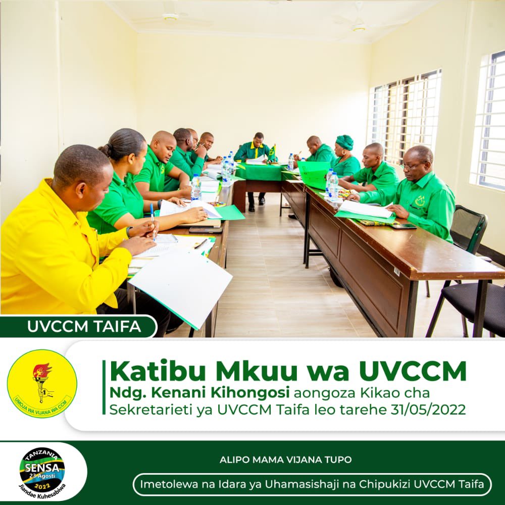 uvccm_tz's tweet photo. UVCCM TAIFA
MEI 31, 2022

Katibu Mkuu UVCCM Ndugu. KENANI KIHONGOSI aongoza kikao cha Sekretarieti kilichoketi leo Ofisi za Makao Makuu ya Umoja wa Vijana wa Chama Cha Mapinduzi Dodoma.

#AlipoMamaVijanaTupo
#ShirikiUchaguziKwaUadilifu
#2022JiandaeKuhesabiwa
#KaziIendelee https://t.co/XSNAvyXl3A