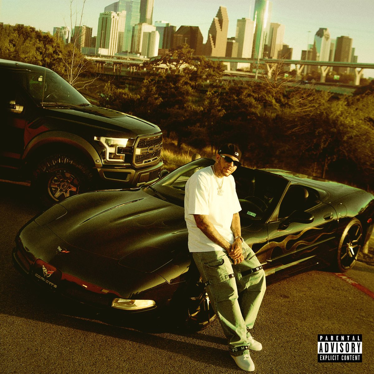 SteakxShrimp's tweet photo. Out now 🥩🍤 https://t.co/EBF6d661XO https://t.co/5ldSdsgO4E