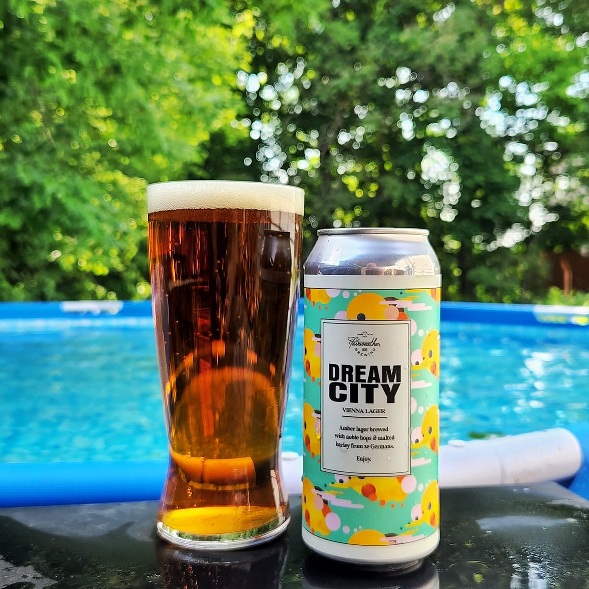 Pool beers...
Fairweather Brewing Dream City Vienna Lager returns and Patio Pints with Polk is ready, willing and able to celebrate 5 great years of beer from this #HamOnt Brewery! Full video : youtu.be/n16E-eCObew